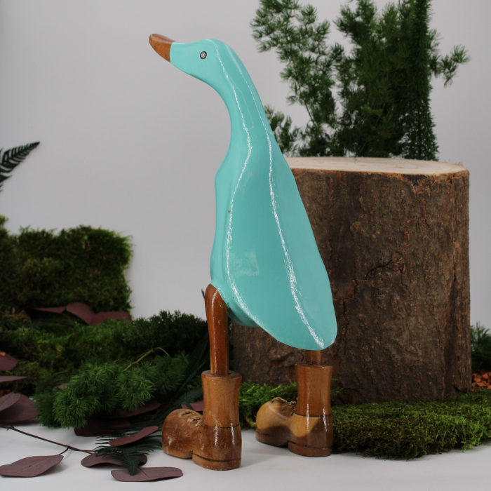 Sculpture Canard bois bleu à chaussures – Image 2